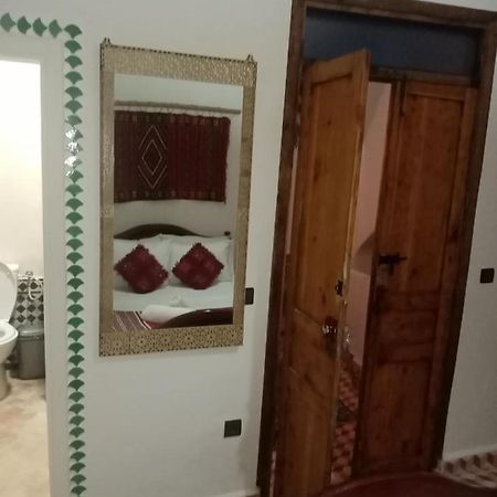 Dar Imzdan Hotel Tangier Bagian luar foto