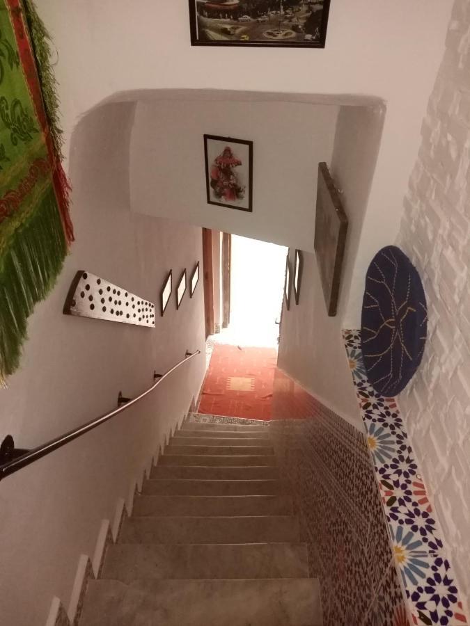 Dar Imzdan Hotel Tangier Bagian luar foto
